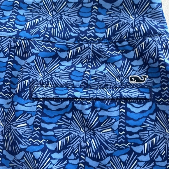 Vineyard Vines Royal Ocean Palmetto Print Tennis/Golf Skort. Size 4 - Picture 7 of 12